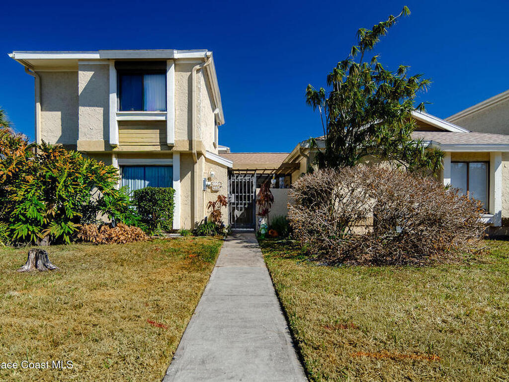 1001 Abada Court, Palm Bay, FL 32905