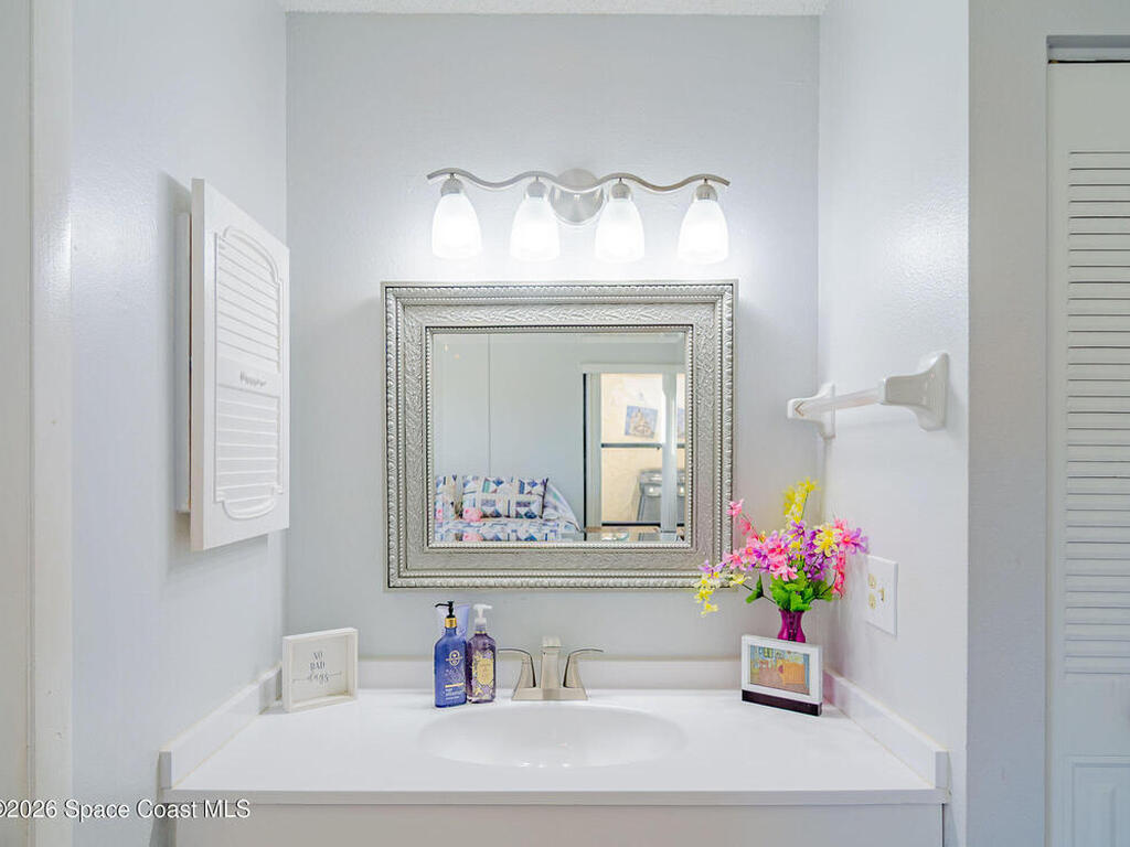 1001 Abada Court, Palm Bay, FL 32905