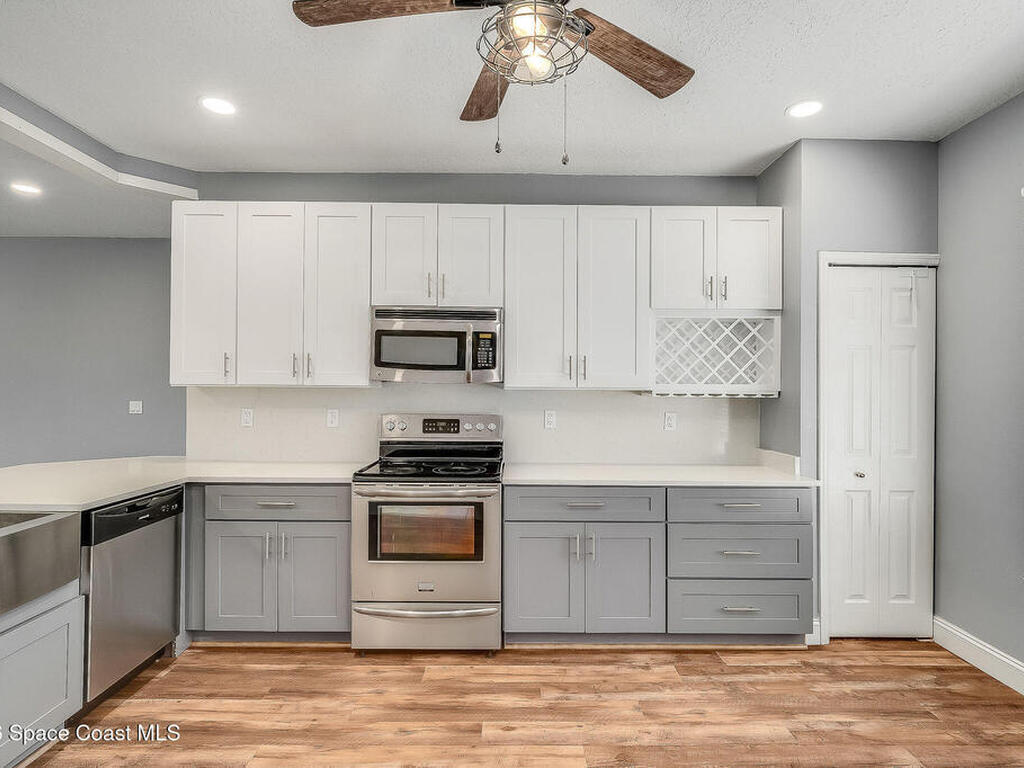 4030 Caparosa Circle, Melbourne, FL 32940