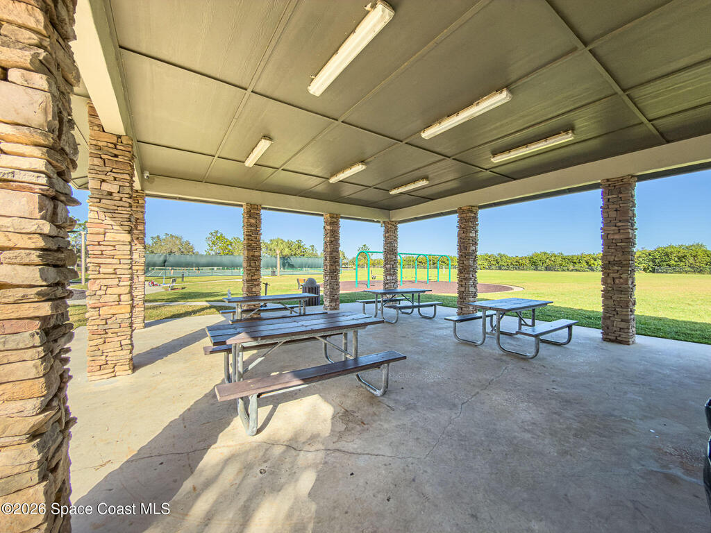 4030 Caparosa Circle, Melbourne, FL 32940