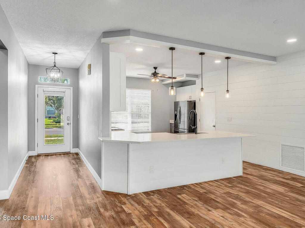 4030 Caparosa Circle, Melbourne, FL 32940