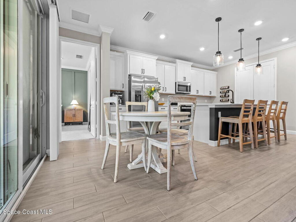 492 Veridian Circle, Palm Bay, FL 32907