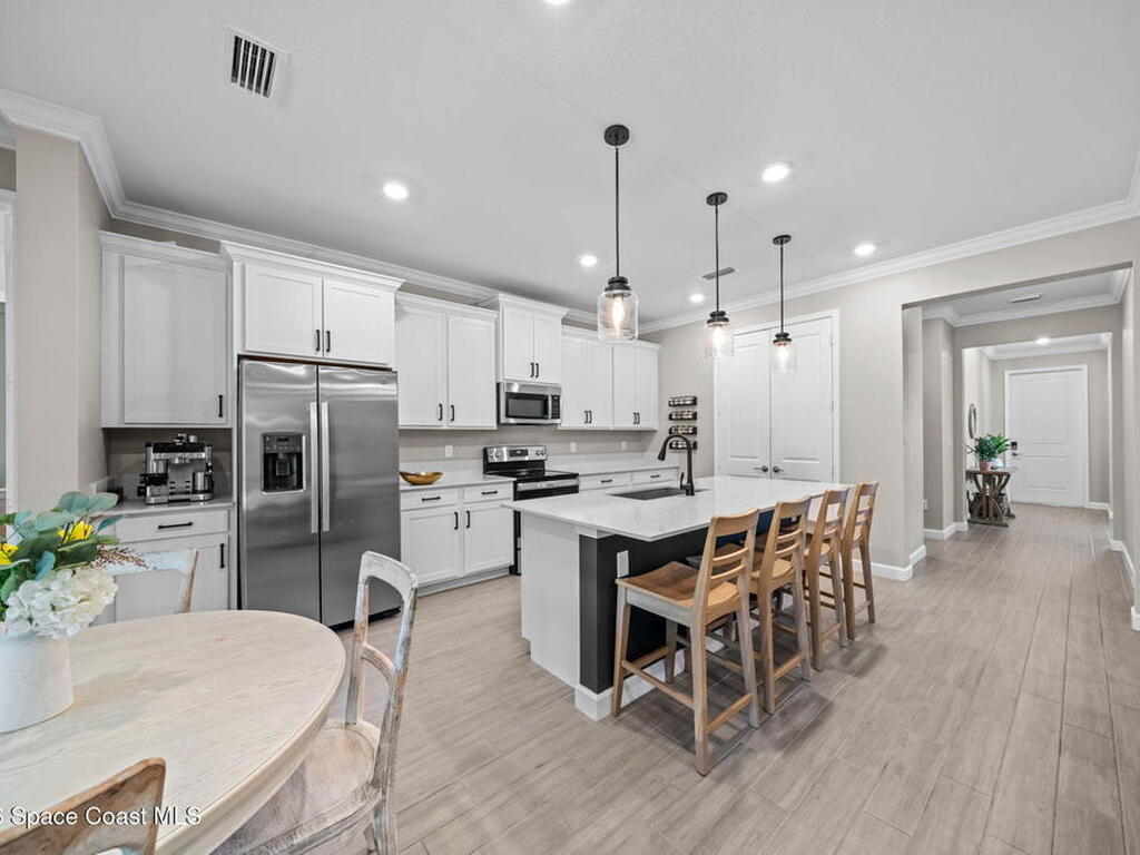 492 Veridian Circle, Palm Bay, FL 32907