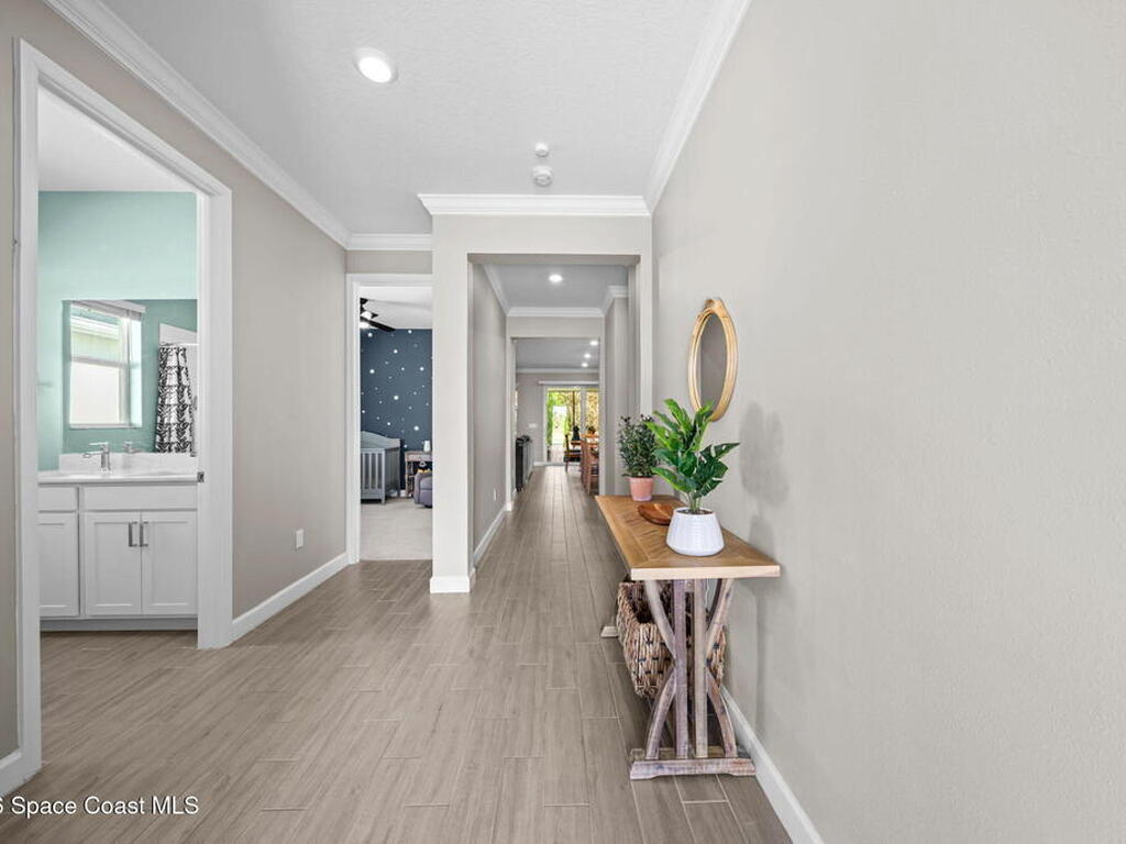 492 Veridian Circle, Palm Bay, FL 32907