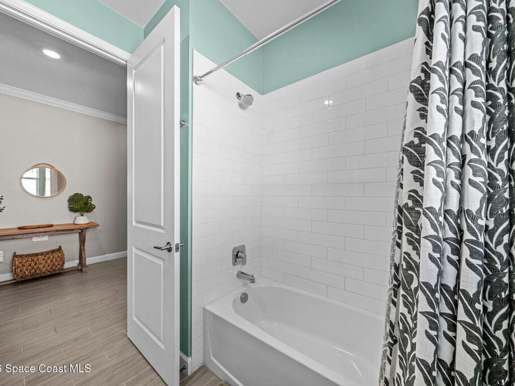 492 Veridian Circle, Palm Bay, FL 32907