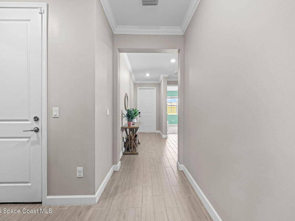 492 Veridian Circle, Palm Bay, FL 32907