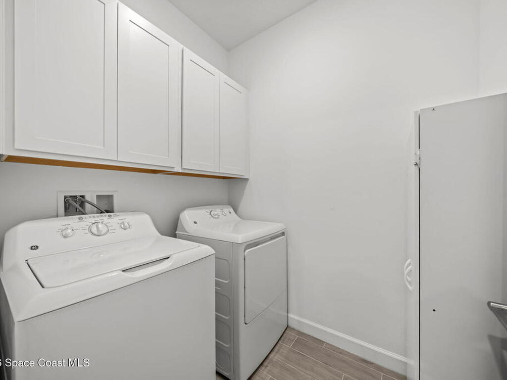 492 Veridian Circle, Palm Bay, FL 32907