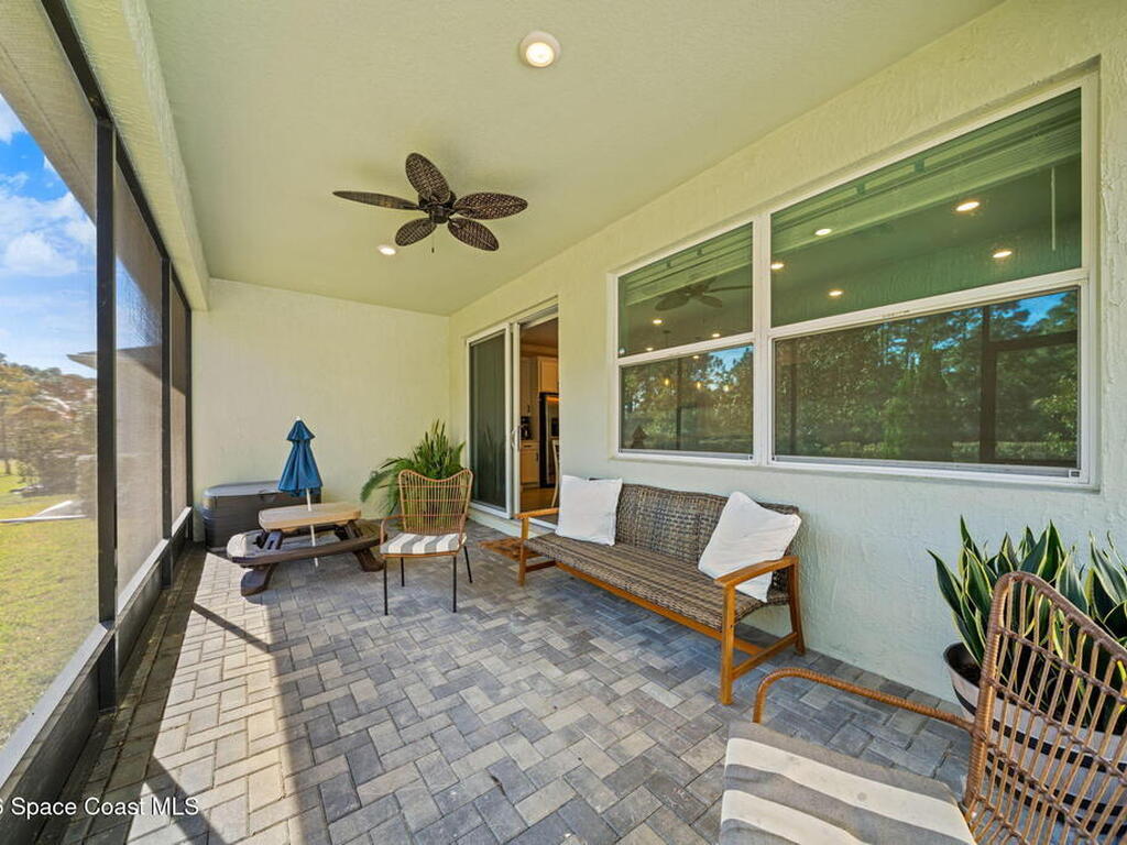 492 Veridian Circle, Palm Bay, FL 32907