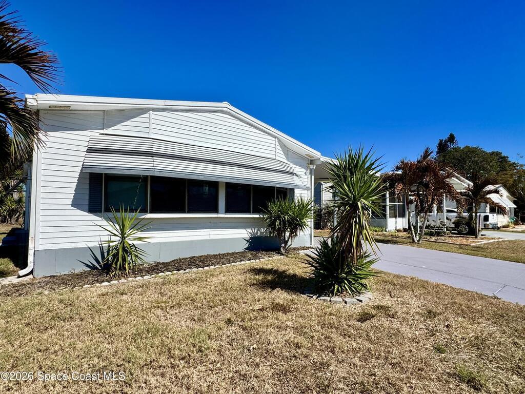 482 Marlin Circle, Barefoot Bay, FL 32976