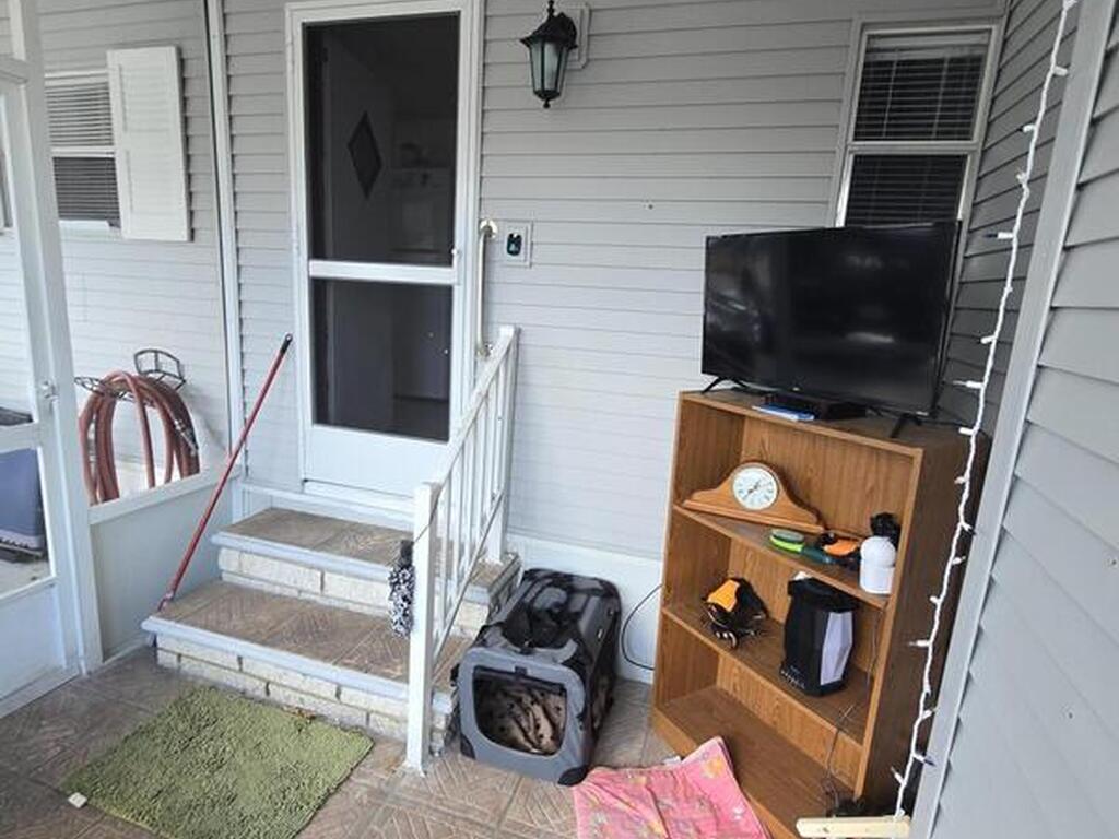 1058 Moonlight Court, Palm Bay, FL 32907