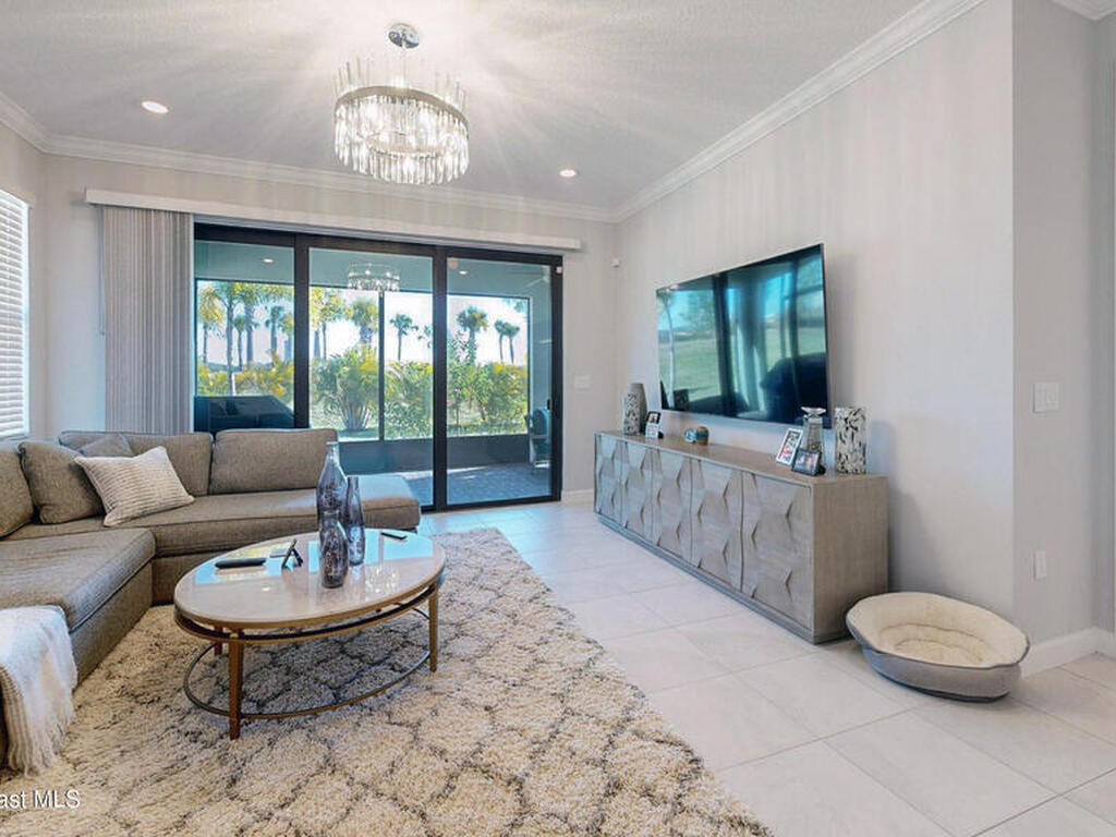 1794 Velky Lane, Melbourne, FL 32940