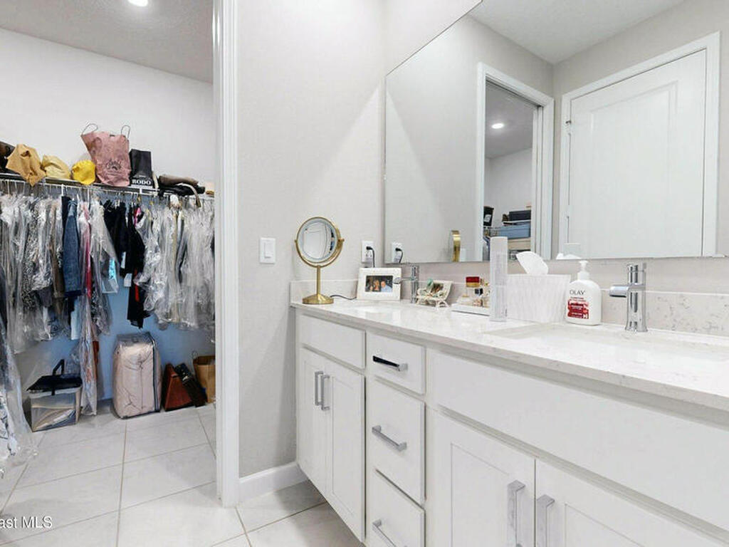 1794 Velky Lane, Melbourne, FL 32940