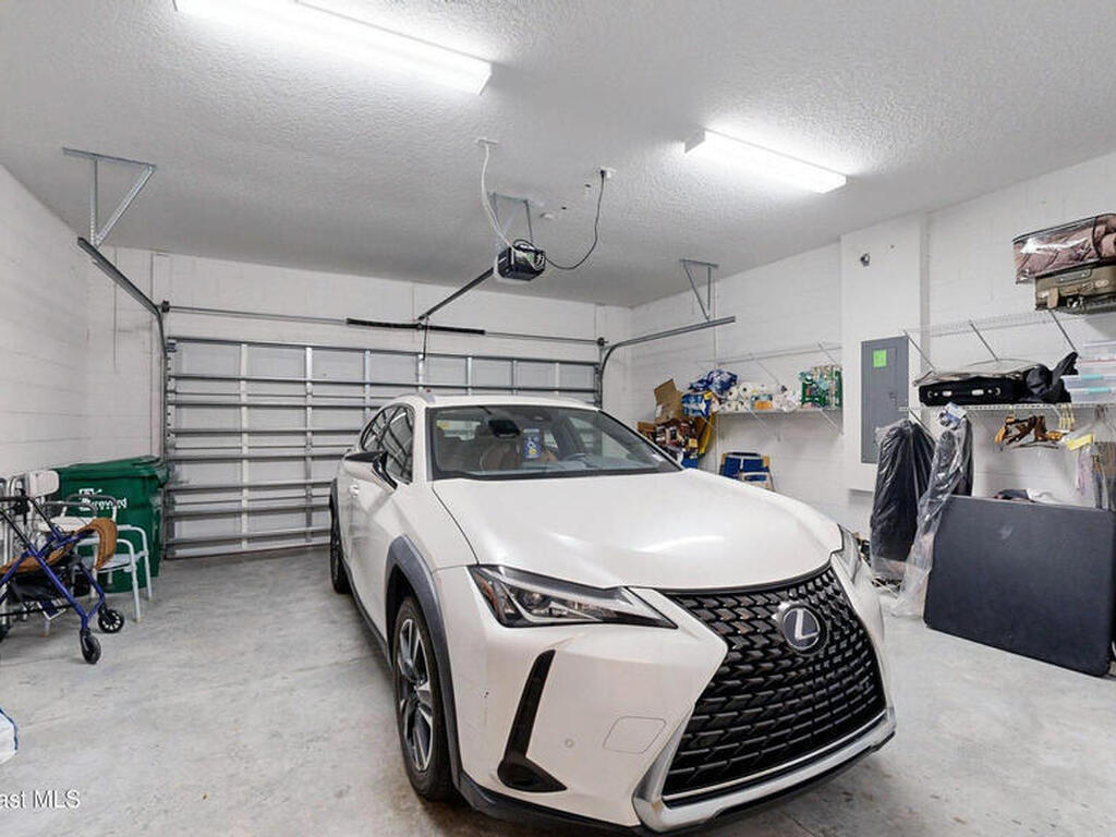 1794 Velky Lane, Melbourne, FL 32940