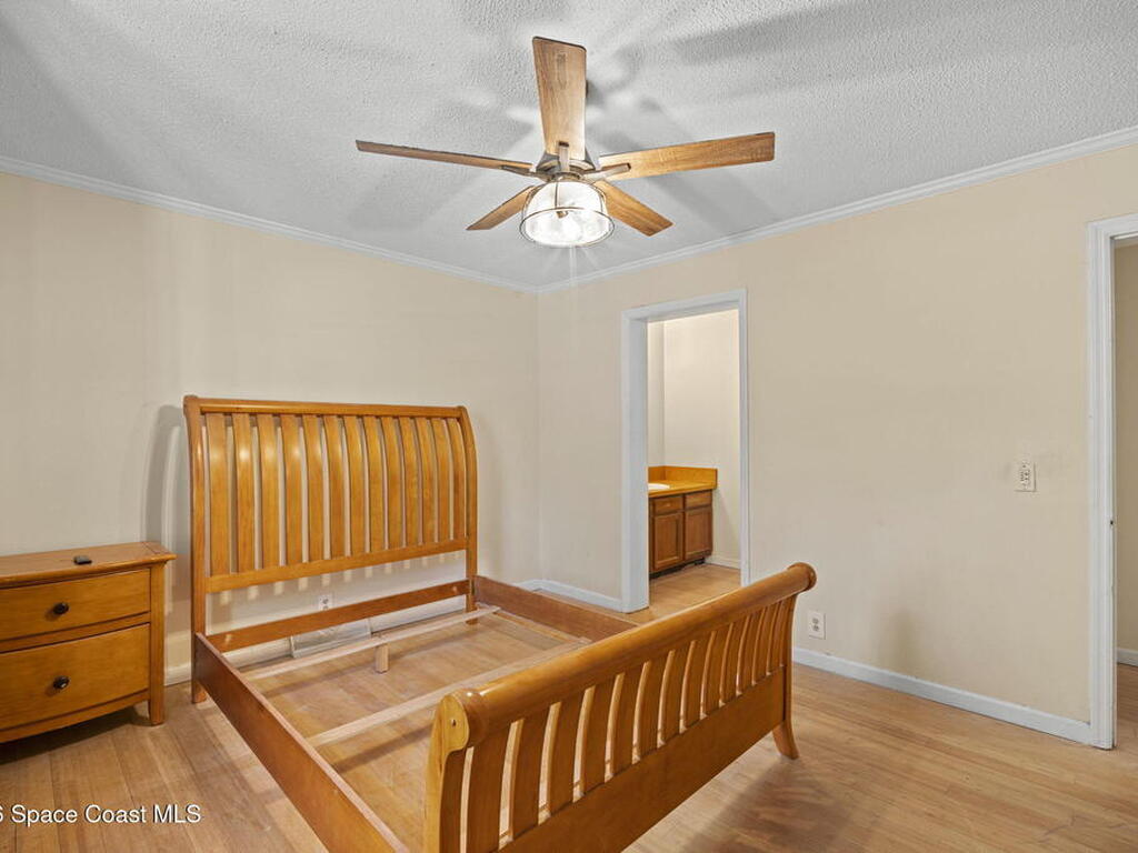 325 E Hall Road, Merritt Island, FL 32953