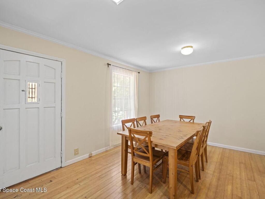 325 E Hall Road, Merritt Island, FL 32953