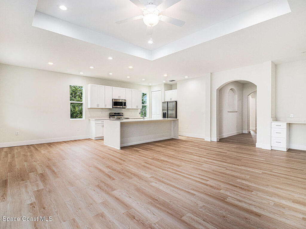 801 Gelaso Street, Palm Bay, FL 32908