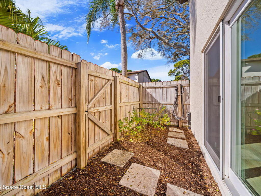 716 Ridge Club Drive, Melbourne, FL 32934