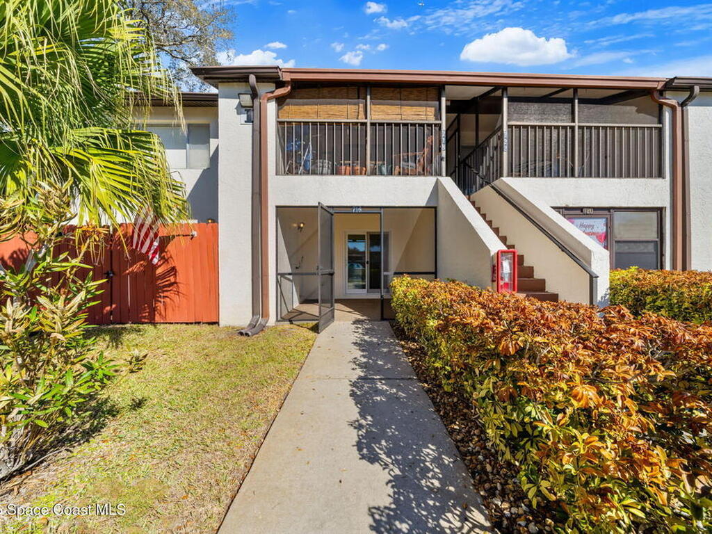 716 Ridge Club Drive, Melbourne, FL 32934