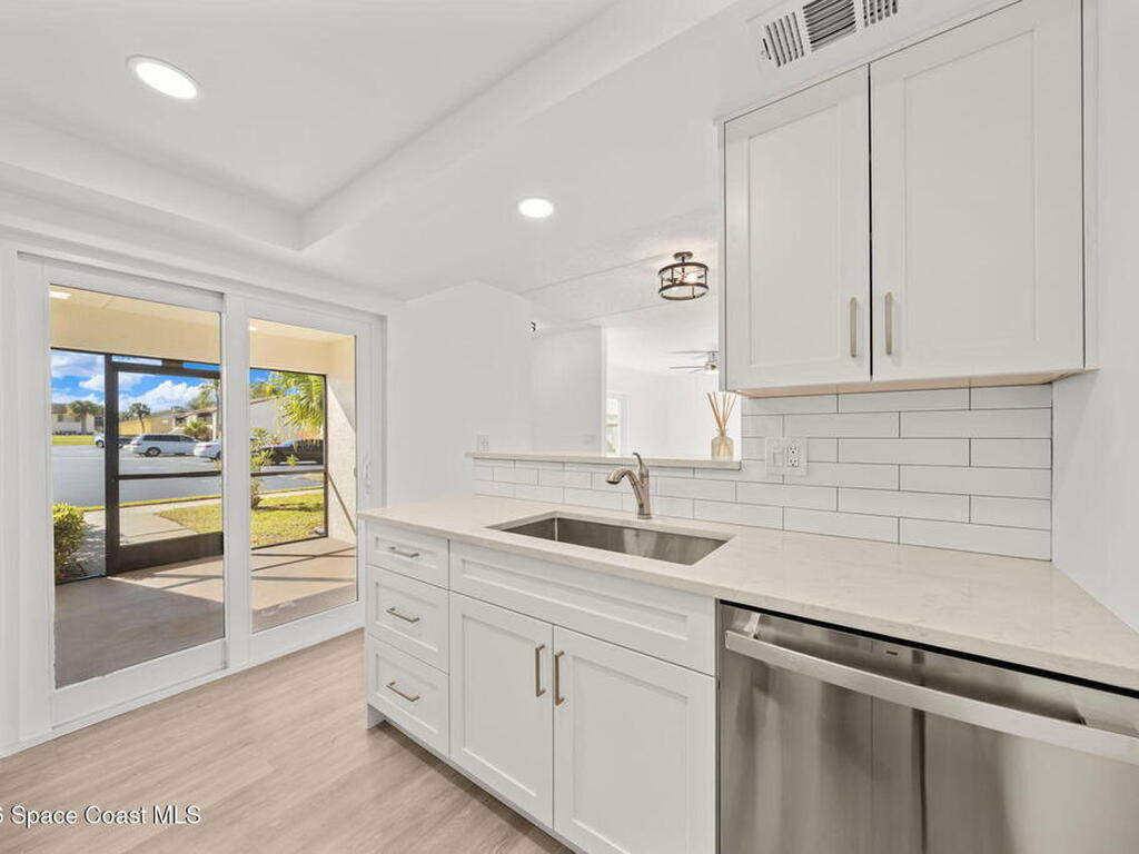 716 Ridge Club Drive, Melbourne, FL 32934