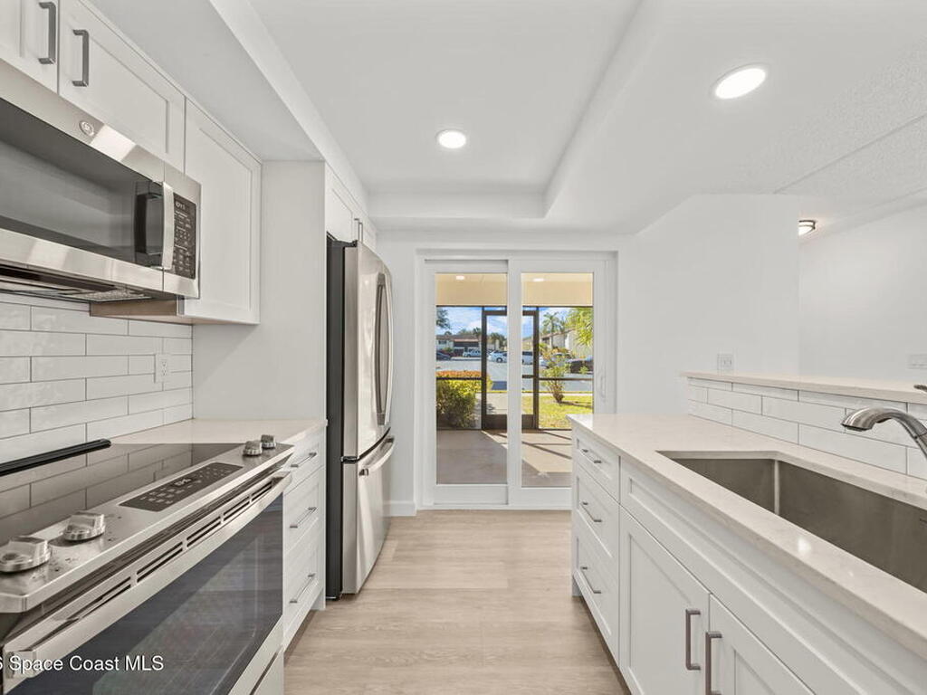 716 Ridge Club Drive, Melbourne, FL 32934