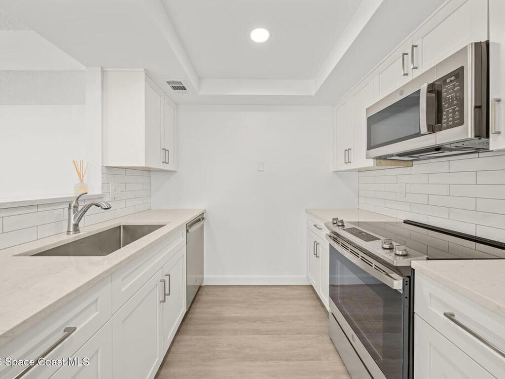 716 Ridge Club Drive, Melbourne, FL 32934