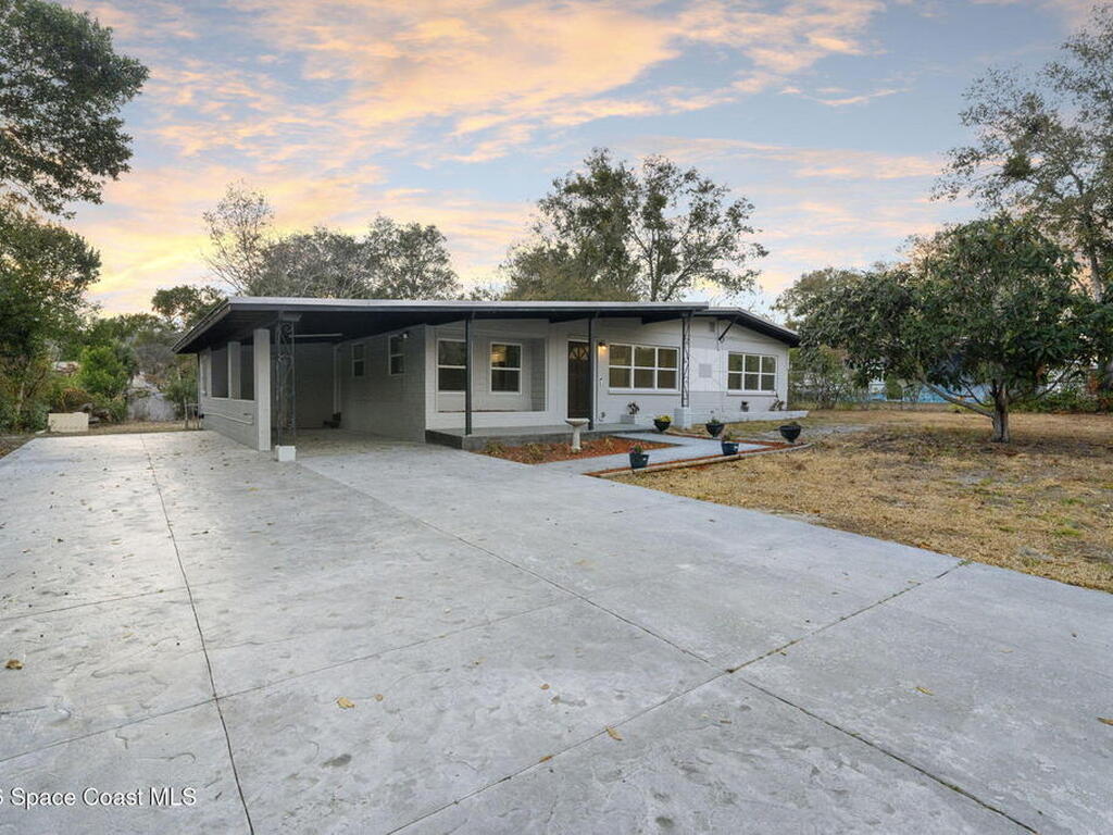 310 Nidy Avenue, Titusville, FL 32796