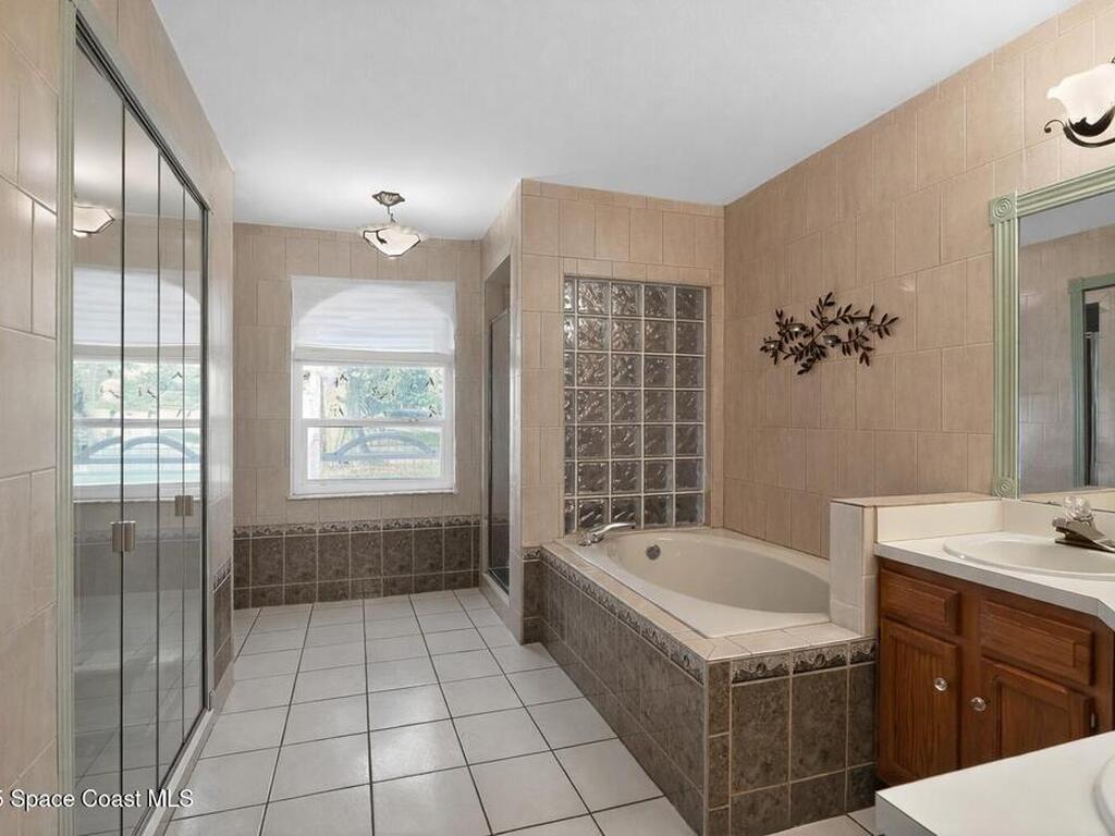 925 Pine Baugh Street, Rockledge, FL 32955