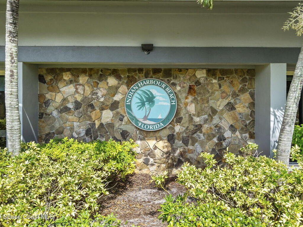 1010 Pinetree Drive, Indian Harbour Beach, FL 32937