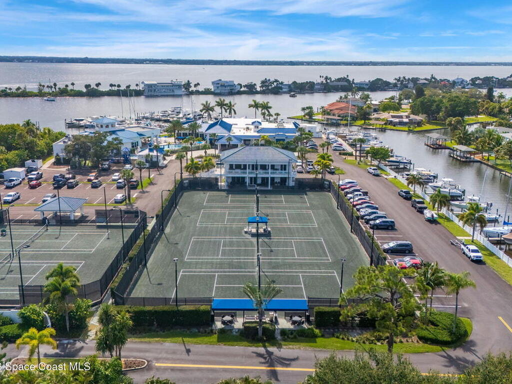 1010 Pinetree Drive, Indian Harbour Beach, FL 32937