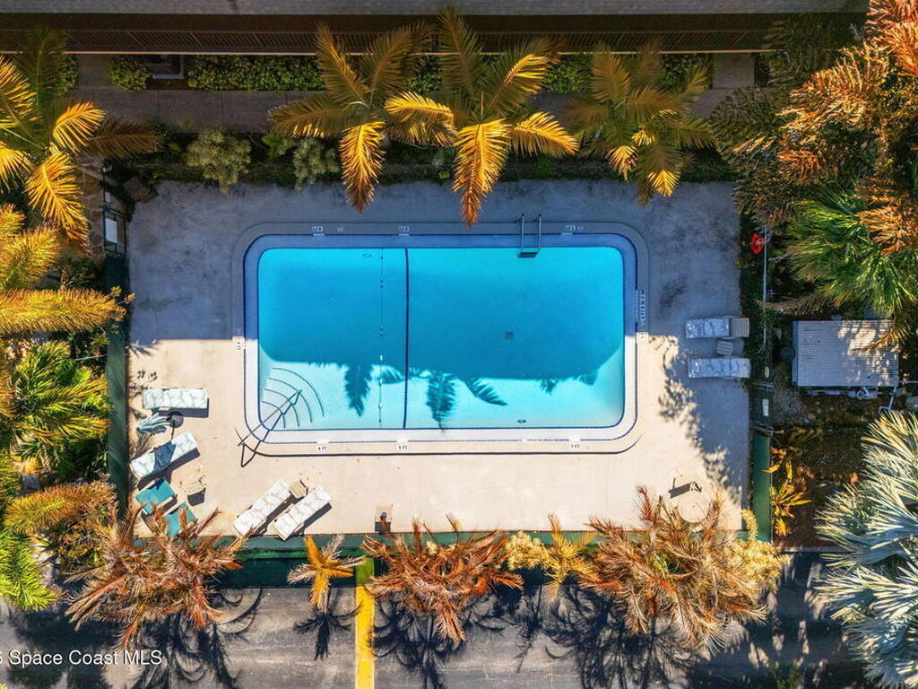 1010 Pinetree Drive, Indian Harbour Beach, FL 32937