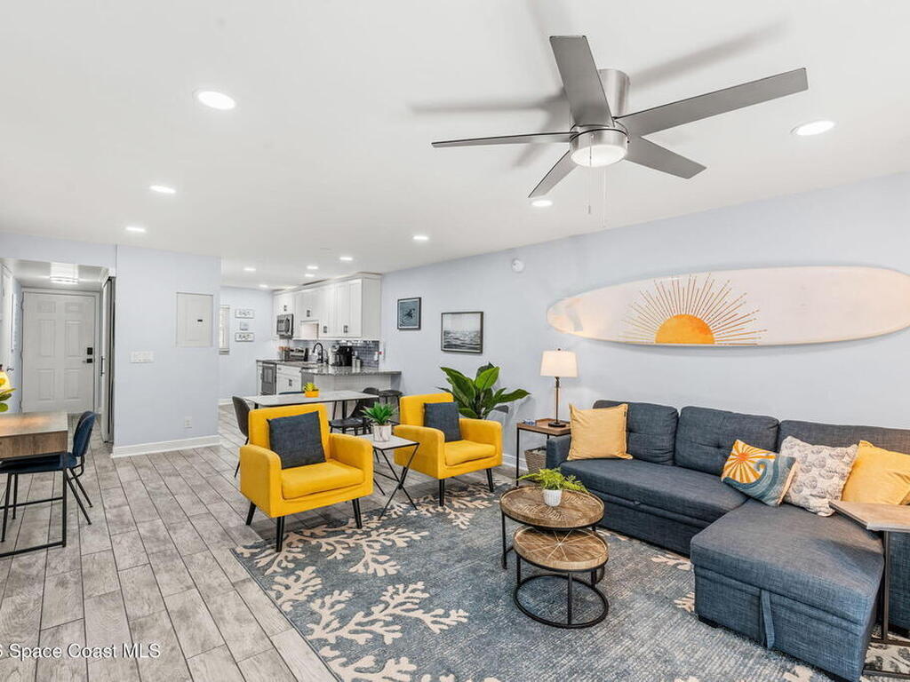 1010 Pinetree Drive, Indian Harbour Beach, FL 32937