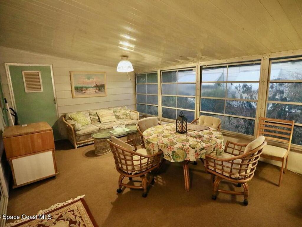 525 Kimberly Circle, Melbourne, FL 32904