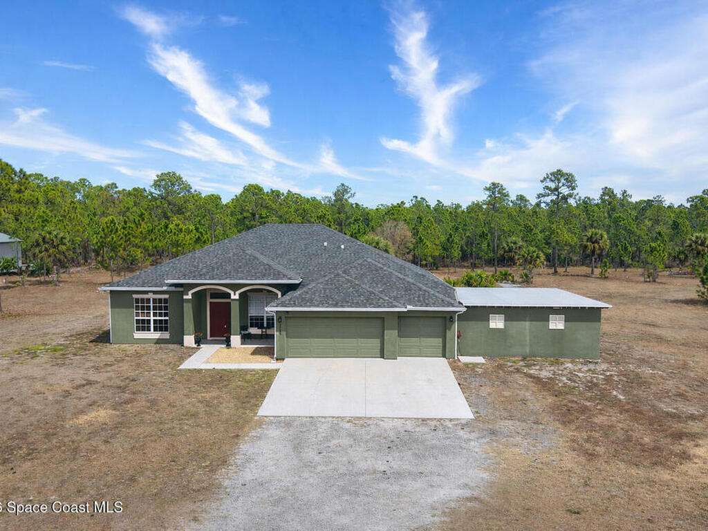 14650 87th Street, Fellsmere, FL 32948