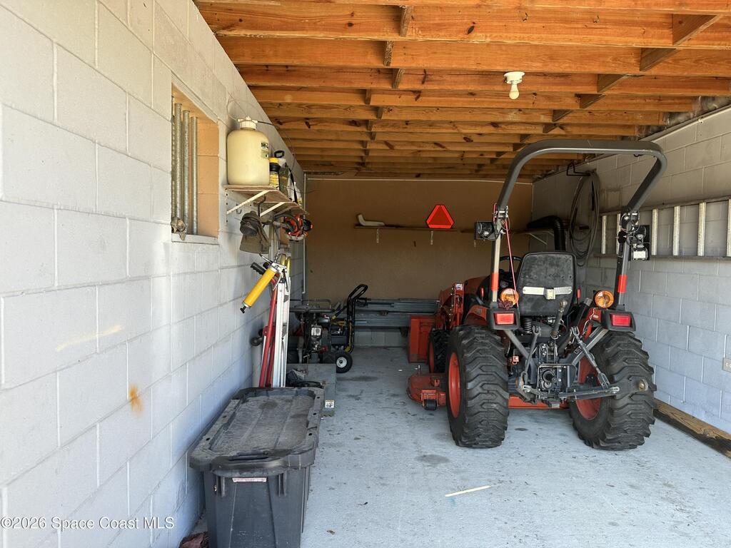 14650 87th Street, Fellsmere, FL 32948