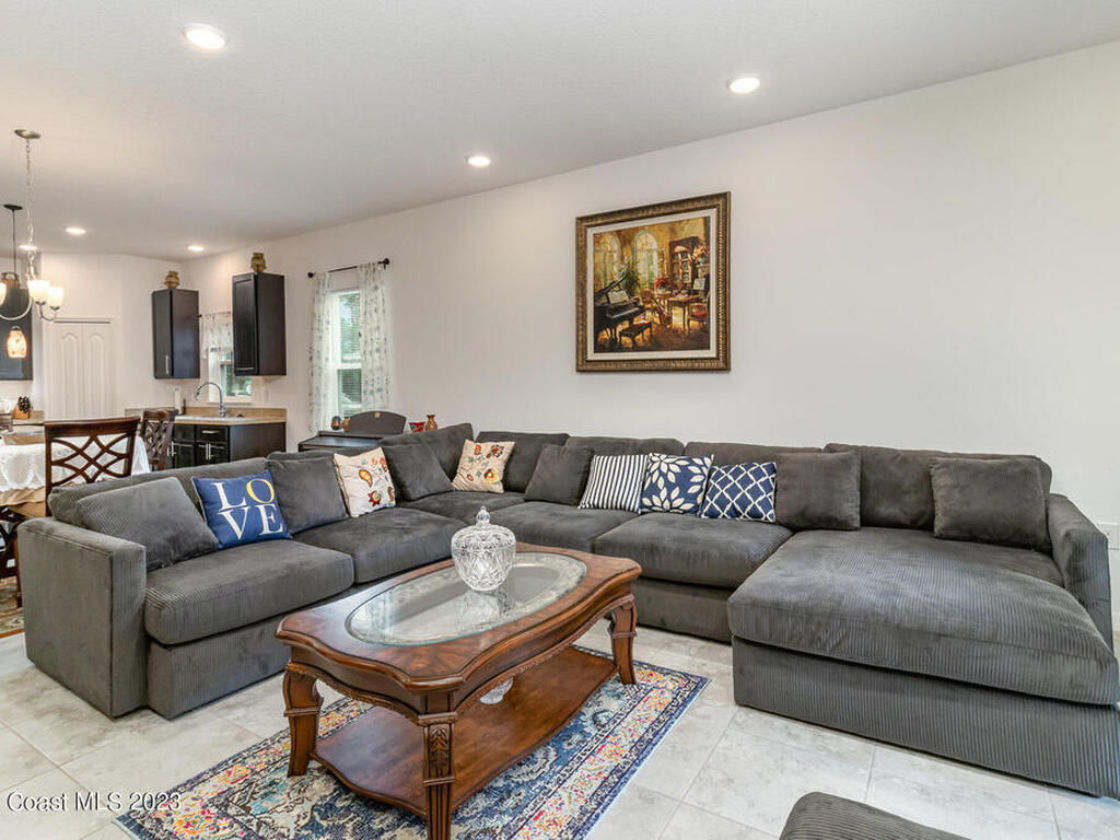 780 Harper Boulevard, Palm Bay, FL 32908