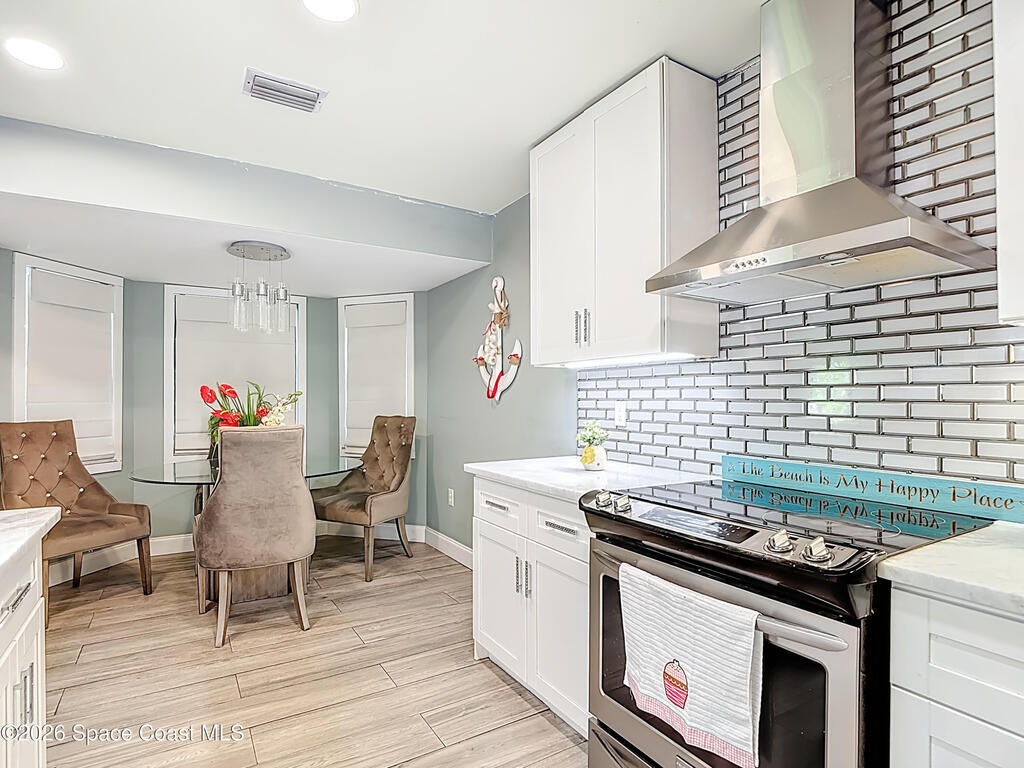 216 Greenwood Avenue, Lehigh Acres, FL 33936