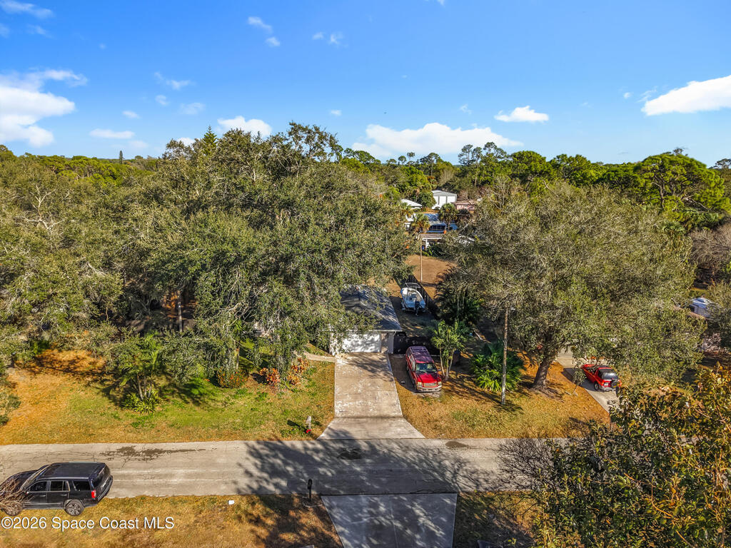 216 Greenwood Avenue, Lehigh Acres, FL 33936