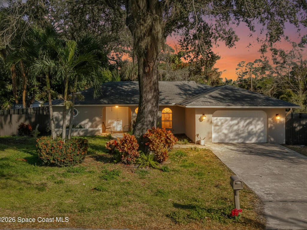 216 Greenwood Avenue, Lehigh Acres, FL 33936