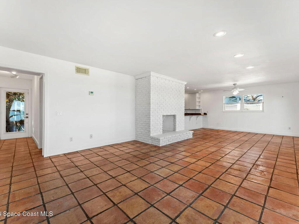 9556 Doubloon Drive, Vero Beach, FL 32963