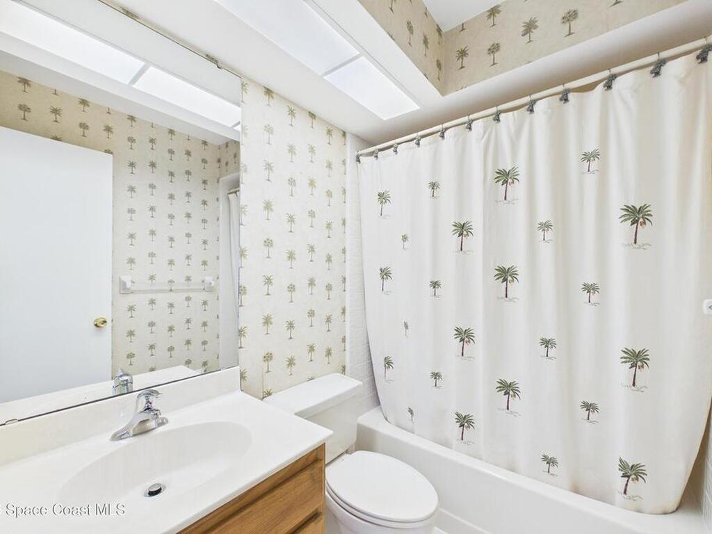 325 Country Walk Street, Melbourne, FL 32940