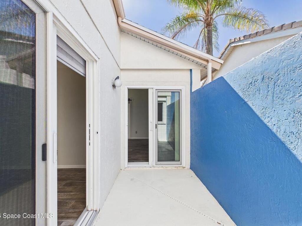 325 Country Walk Street, Melbourne, FL 32940