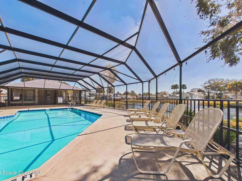 325 Country Walk Street, Melbourne, FL 32940