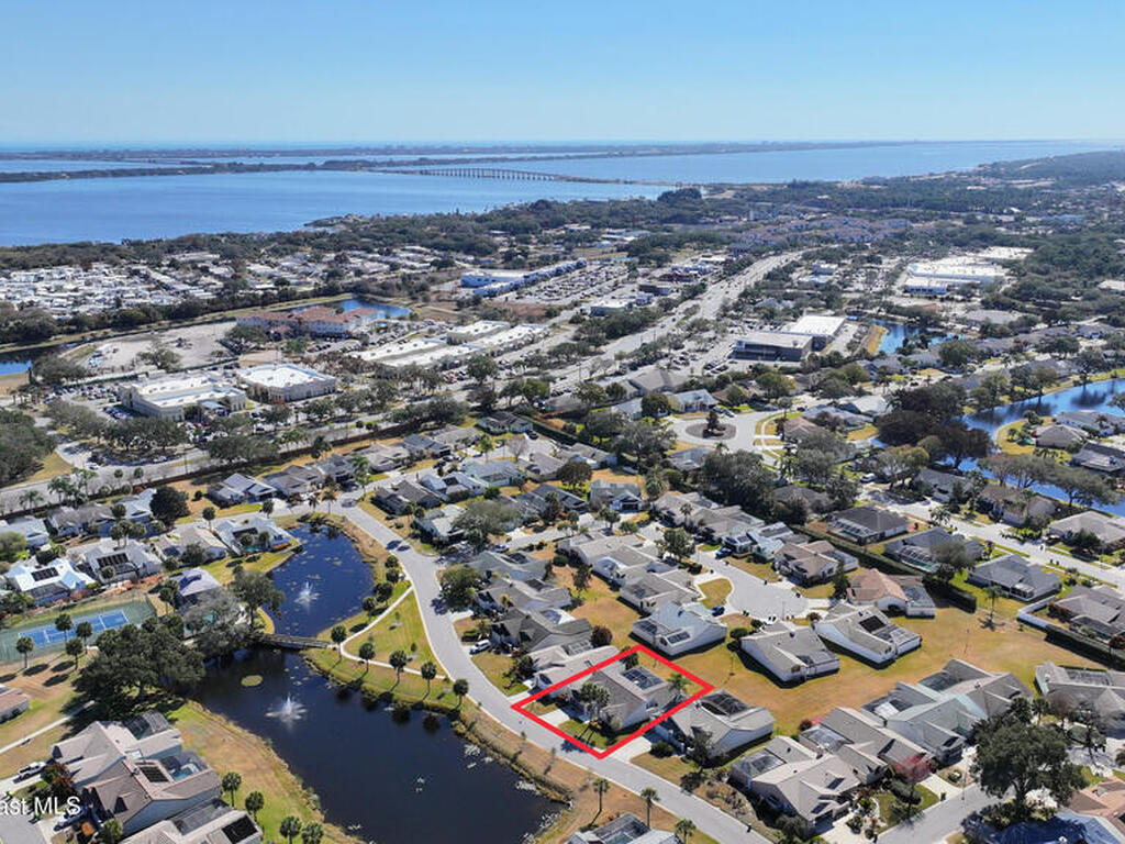 325 Country Walk Street, Melbourne, FL 32940