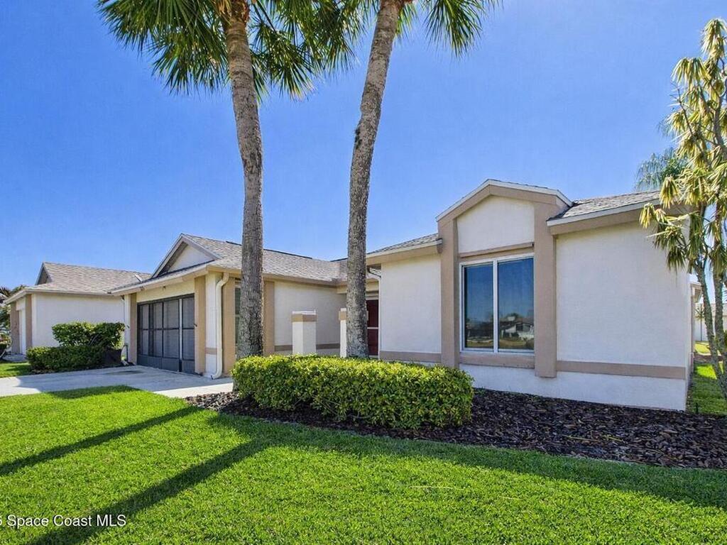 325 Country Walk Street, Melbourne, FL 32940