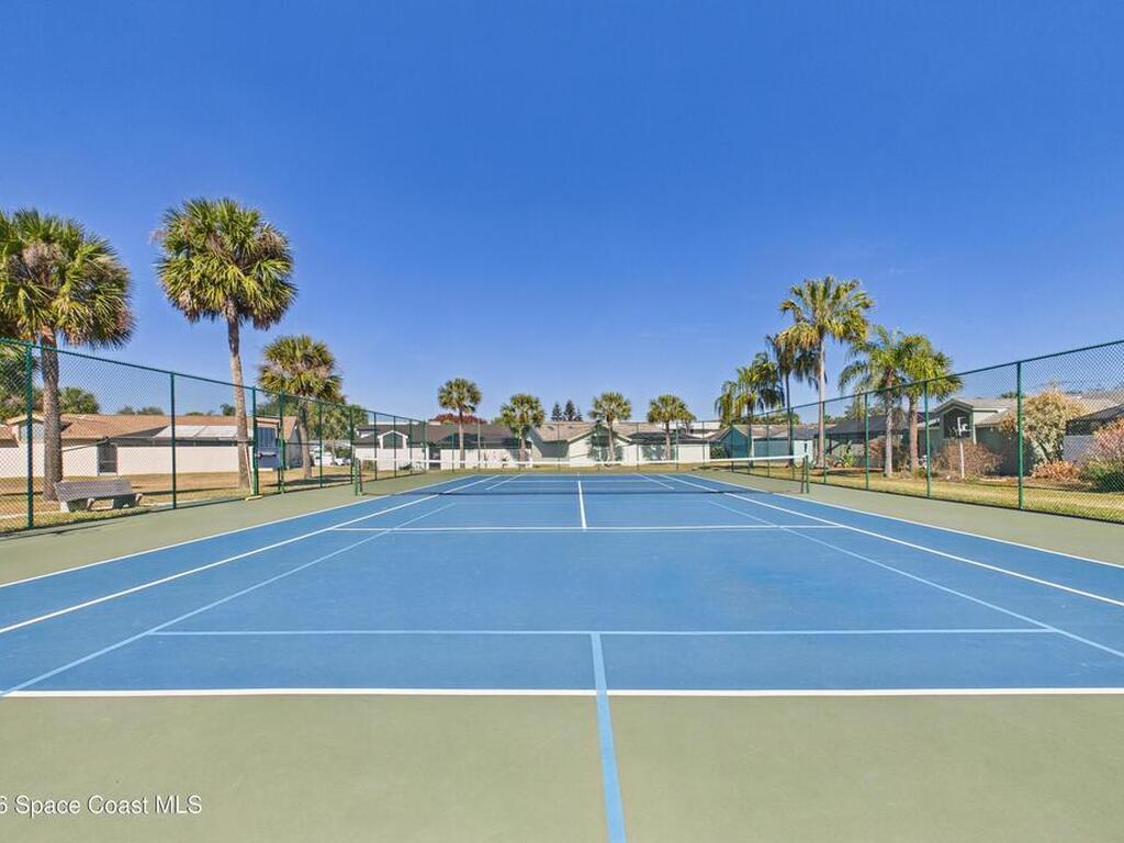 325 Country Walk Street, Melbourne, FL 32940