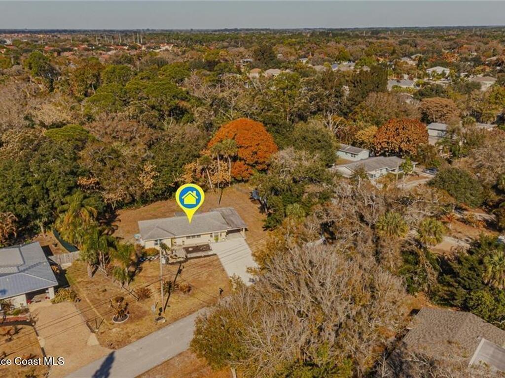 2049 50th Avenue, Vero Beach, FL 32966