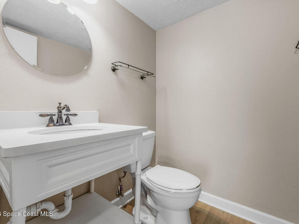 405 Hawthorne Court, Indian Harbour Beach, FL 32937