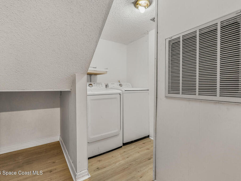 405 Hawthorne Court, Indian Harbour Beach, FL 32937