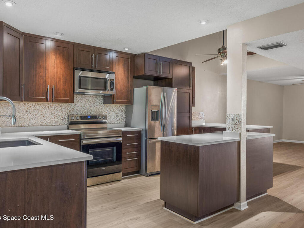 405 Hawthorne Court, Indian Harbour Beach, FL 32937