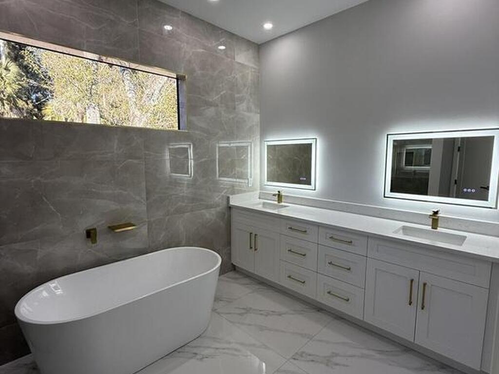 205 Sagamore Street, Melbourne, FL 32904